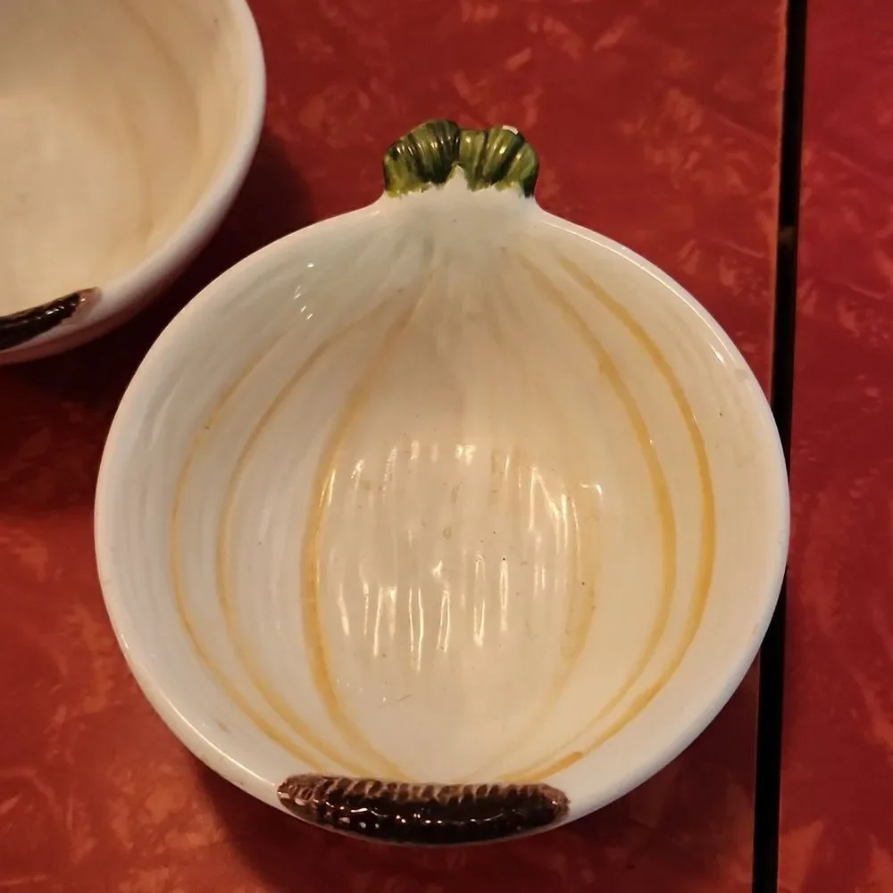 Pier 1 Onion Dish Dip Nuts Snack Set of 2
